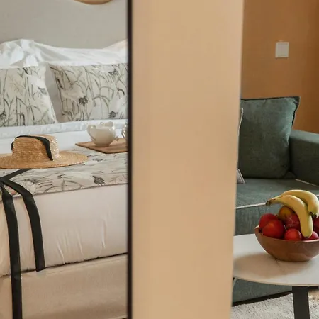 Epicure Hotel *