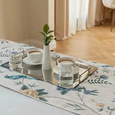 Отель Epicure *