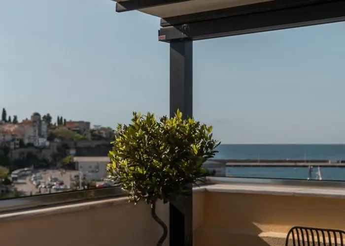 Epicure * Καβάλα