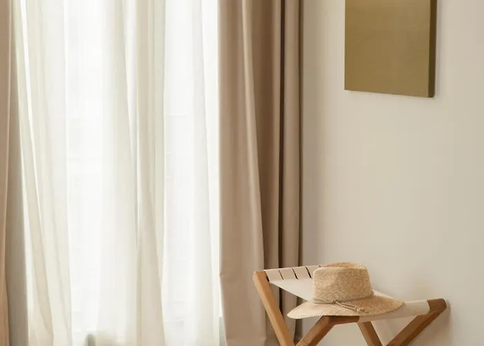 Epicure Ξενοδοχείο *